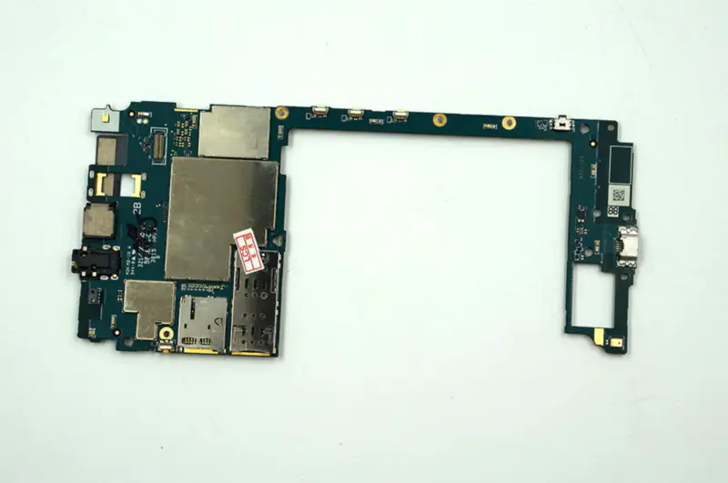Sony Xperia C5 E5533 E5563 moederbord ontgrendeld met chips