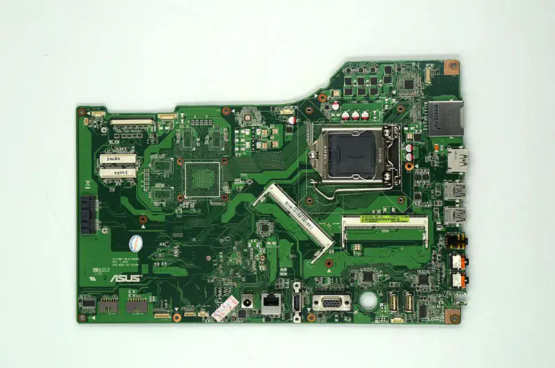 Asus ET2700I moederbord