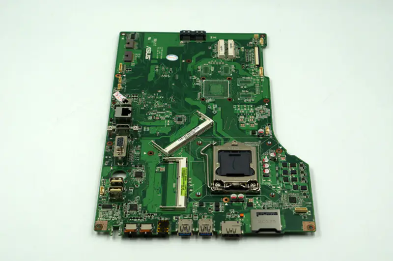 Asus ET2700I moederbord