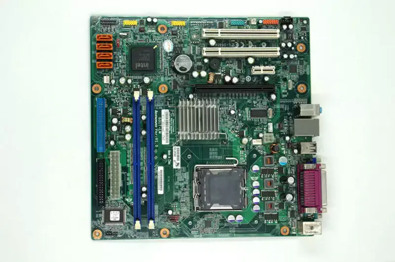 Lenovo G31T-LM V1.0 T4900V M6900 45C2882 53Y3282 moederbord