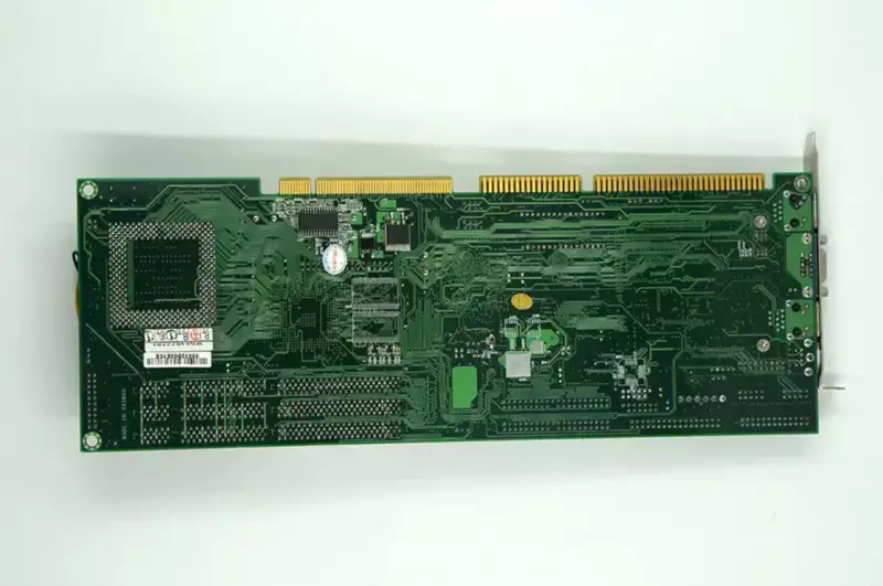 Ibase industrieel moederbord IB745 met CPU RAM en FAN