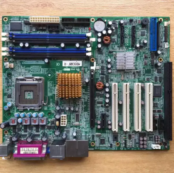 MB930F-R industrieel moederbord
