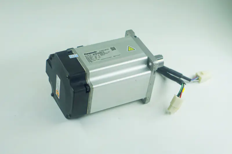 Servomotor 143-a30-b 1500w stofzuigermotor MHMJ082P1S MHMJ082P1S