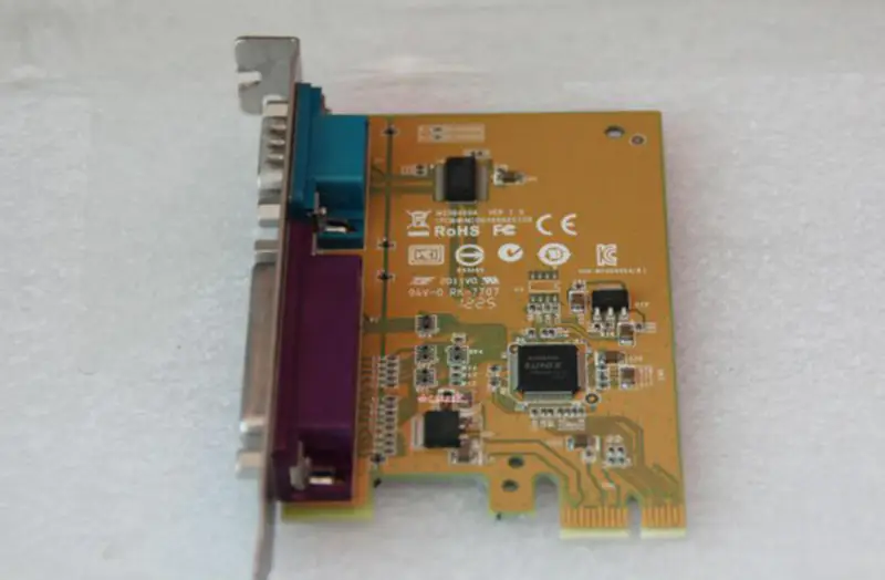 Sunix MIO6469A Serieel Parallel PCI-e Kaart RS232 LPT1 moederbord