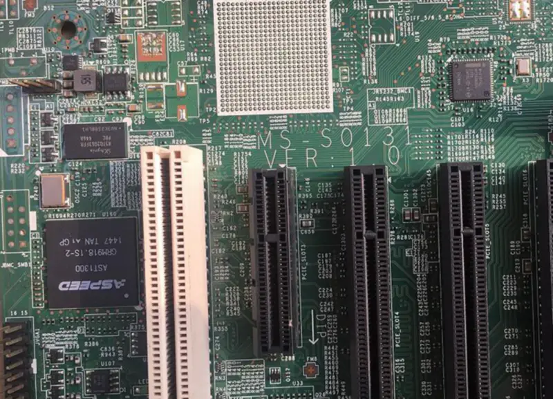 82580EB E1G44HT I340T4 Gigabit Ethernet Server Adapter PCI Express X4 1G Netwerkkaart