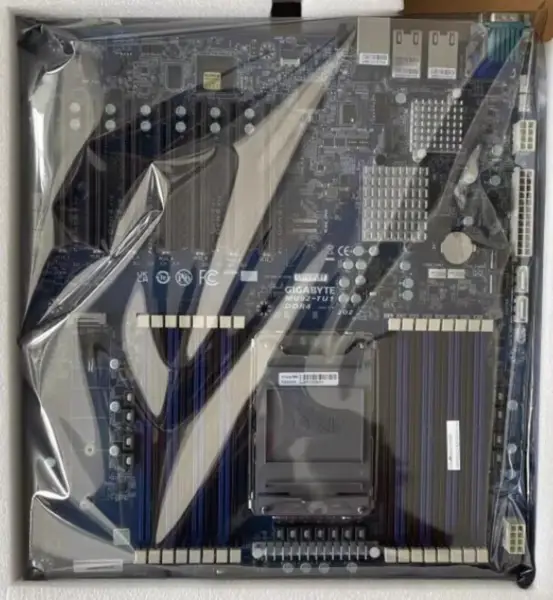 Gigabyte Mu92-tu1 Moederbord