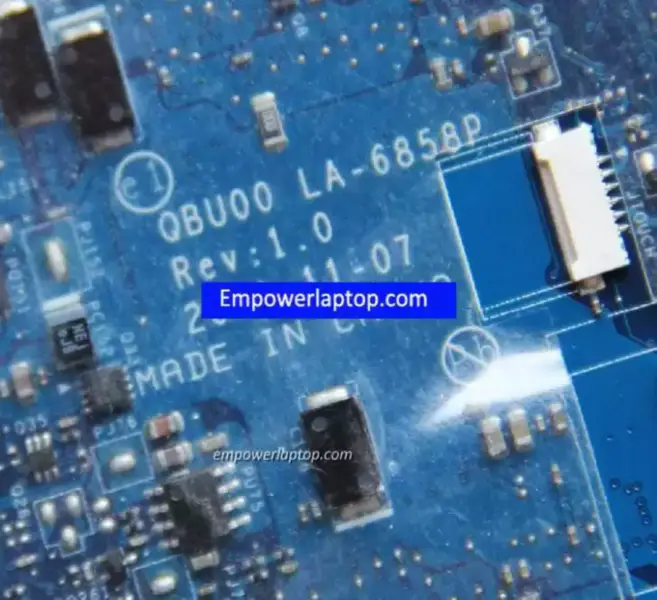 Toshiba NB520 K000129210 LA-6858P Moederbord
