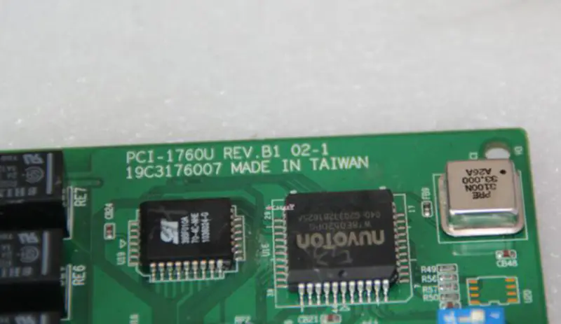 Advantech PCI-1760U REV.B1 A1 A2 8-kanaals relais en 8-kanaals geïsoleerde digitale ingang Universele PCI-kaart