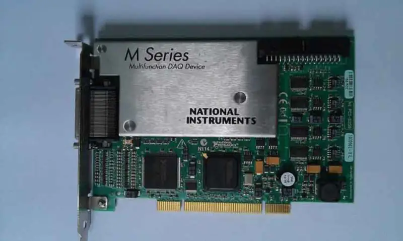 NI PCI-6259 16-bits snelle gegevensverzamelingskaart 779072-01