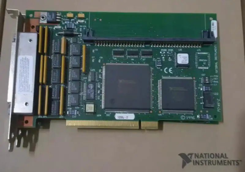 NI PCI-MXI-2 DAQ-kaart