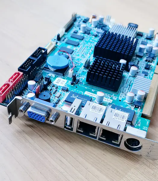IEI PICOE-945GSE-N270-512MB-R10 Moederbord