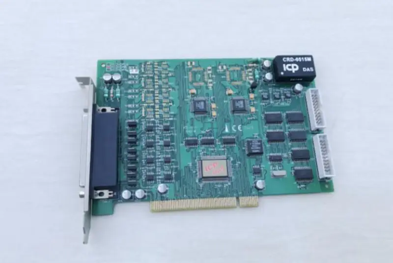 ICP DAS PIO-DA8 Universele PCI Bus 14-bit 8-kanaals analoge uitgangskaart