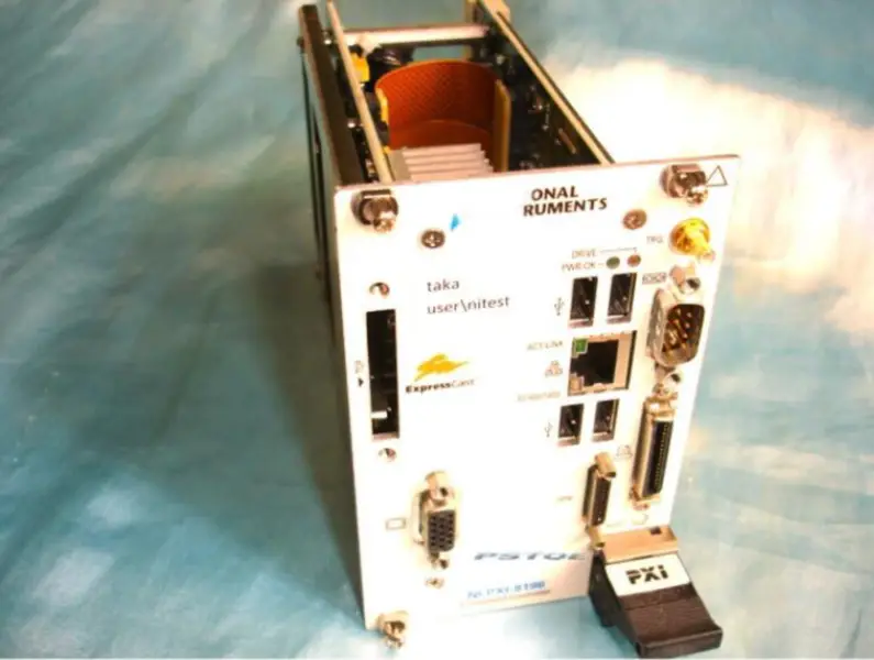 NI PXI-8196 DAQ-kaart