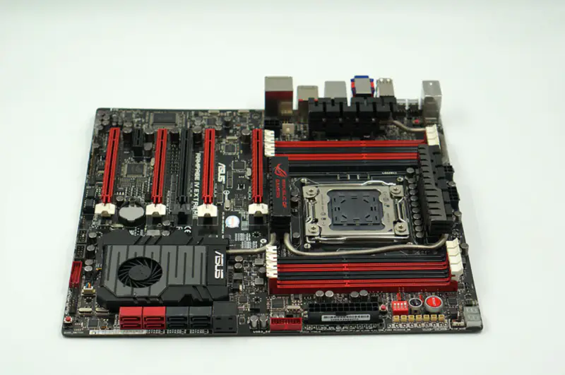 ASUS RAMPAGE IV EXTREME Moederbord