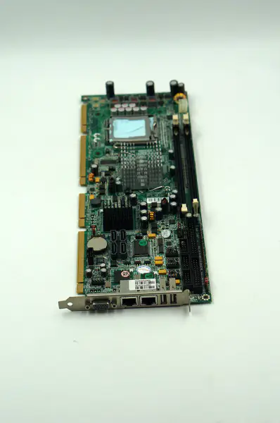 Portwell ROBO-8913VG2AR-VA BIOS:R1.00 B9305373AB18913821 industrieel moederbord