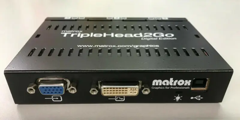 Matrox TripleHead2Go Digital T2G-D3D-IF Adapter voor meerdere schermen