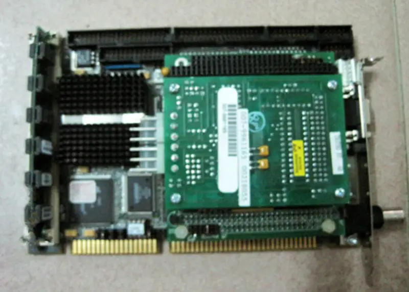 T806 T806DBA_3BZc-44 Industrieel besturingsmoederbord half formaat ISA