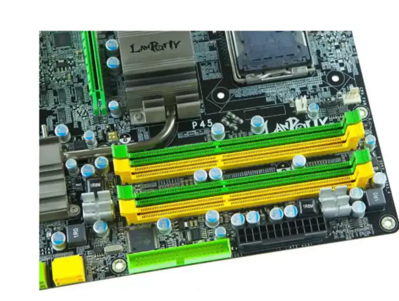 DFI LanParty UT P45-T3RS moederbord LGA 775 DDR3
