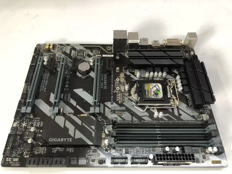 Gigabyte GA-Z370-HD3 Moederbord