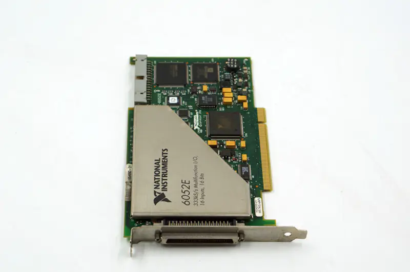NI PCI-6052E DAQ-kaart