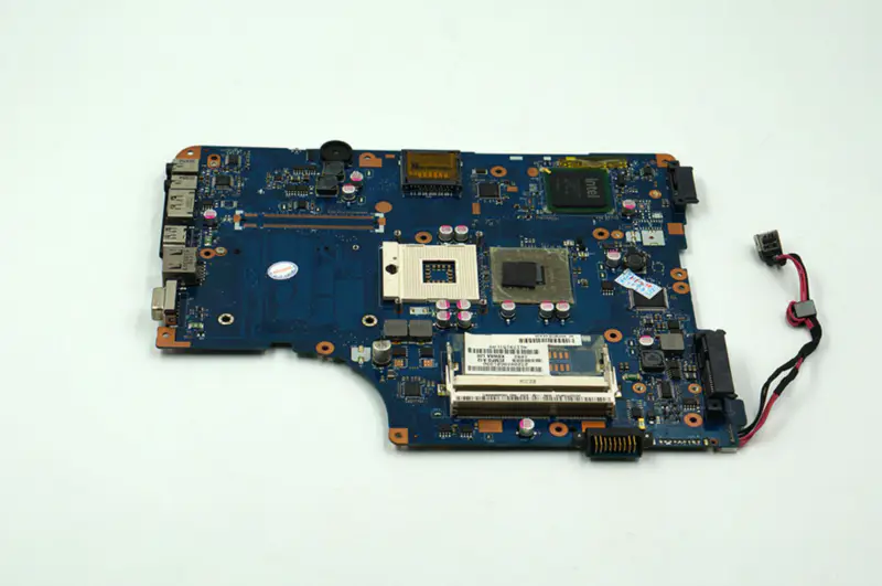 Toshiba L500 L550 L555 LA-4982P GM45 PGA-989 Moederbord
